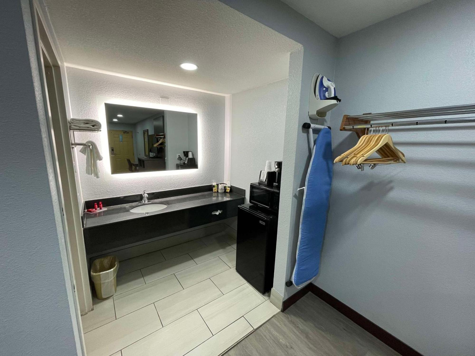 Surestay Hotel By Best Western Childress Buitenkant foto
